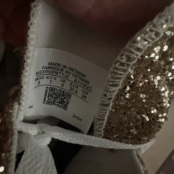 Custom Chuck Taylor All Star Lift
Platform Wedding By You NWT - Picture 5 of 6